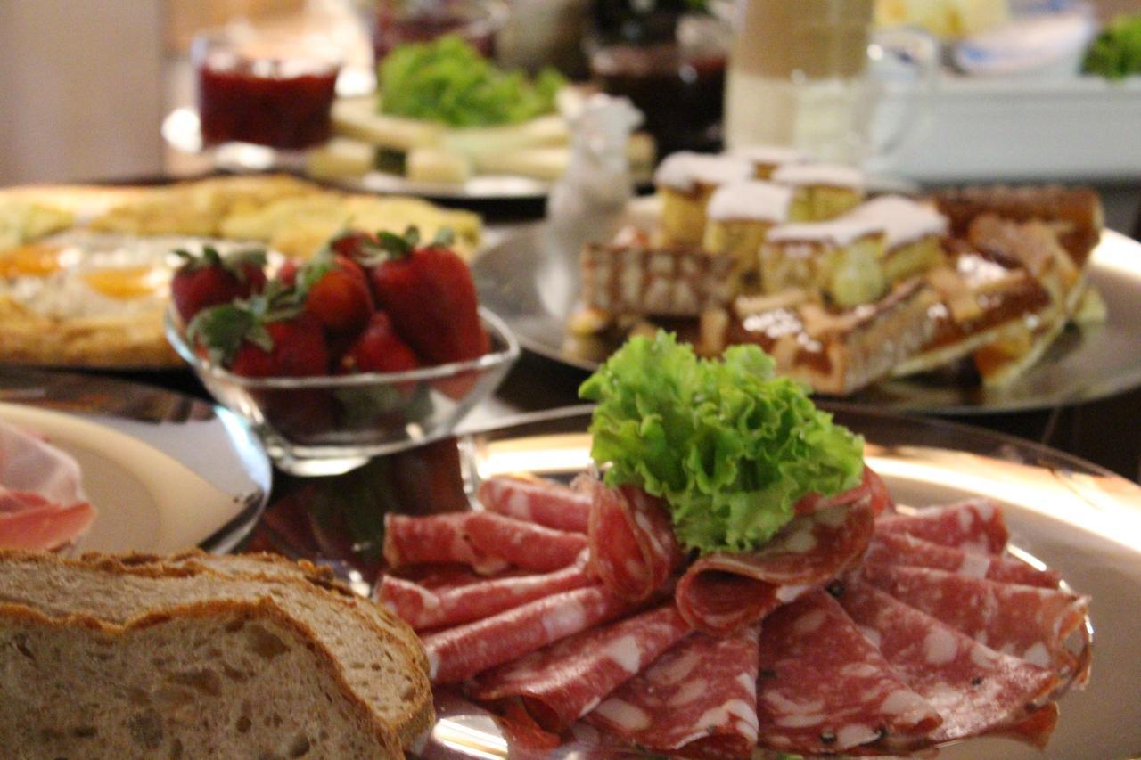 Locanda Del Pesce Briaco, B&B لوكا المظهر الخارجي الصورة